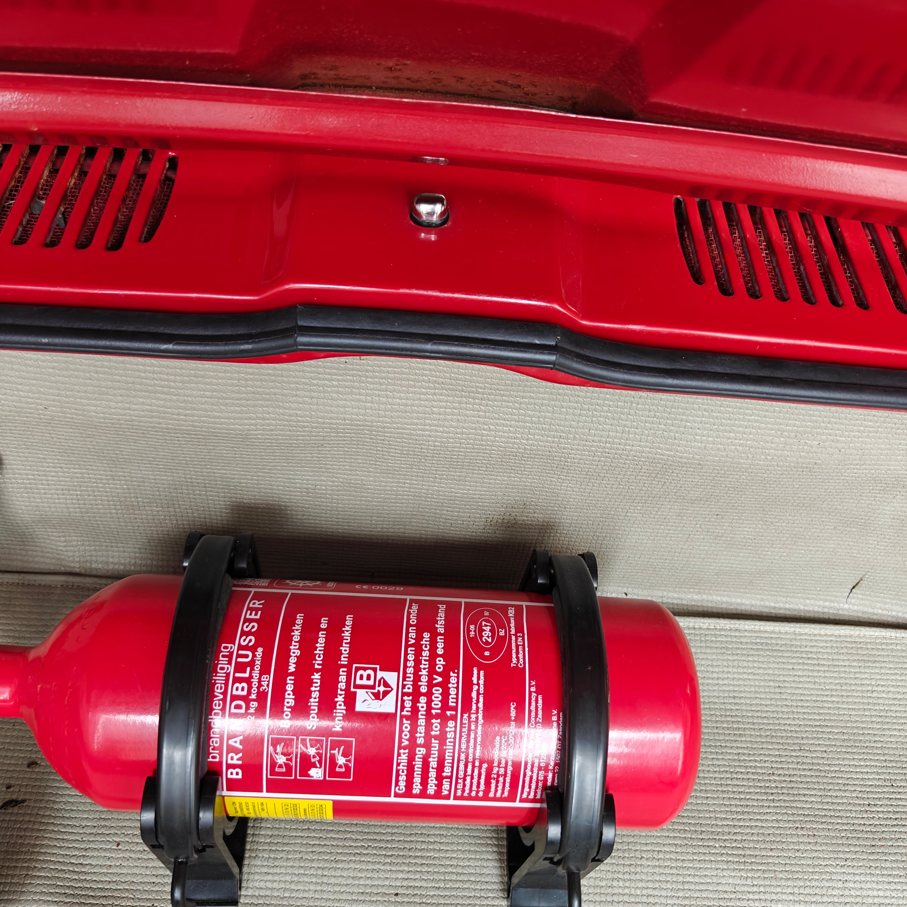 VW KG | Joint coffre avantBT | 343 823 703
