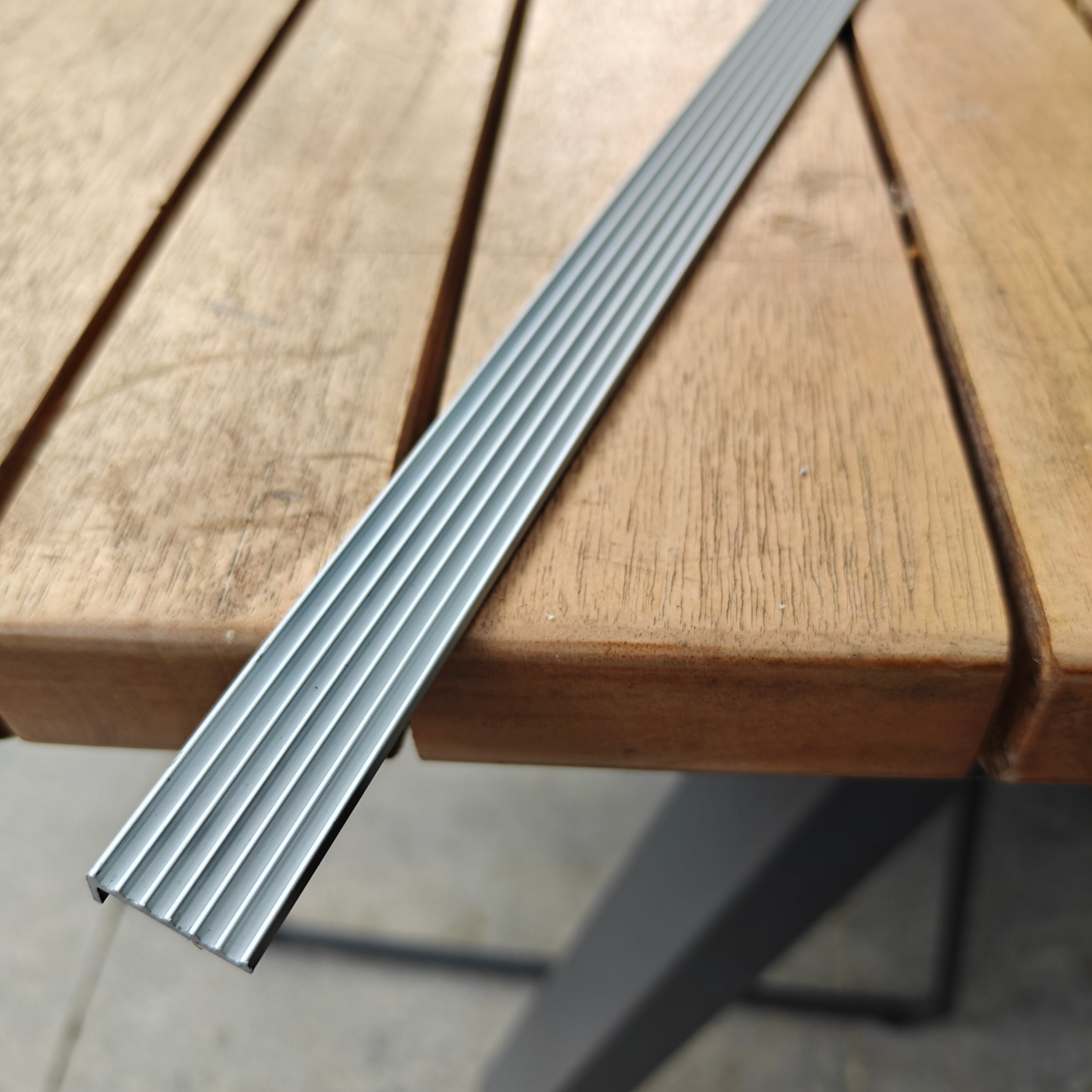 VW T2 Combi | Protection de seuil aluminium, porte coulissante, Westfalia, 08/1967-07/1979